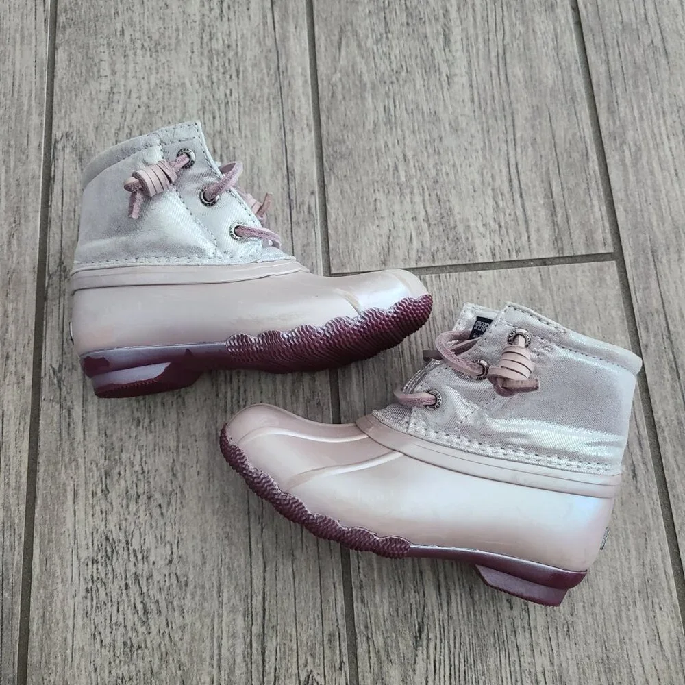 Sperry Saltwater duck boots blush pink little girls 8M